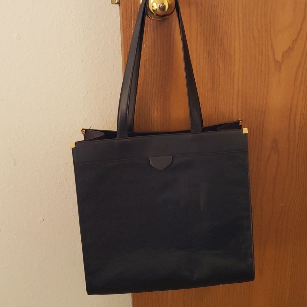 Tote purse